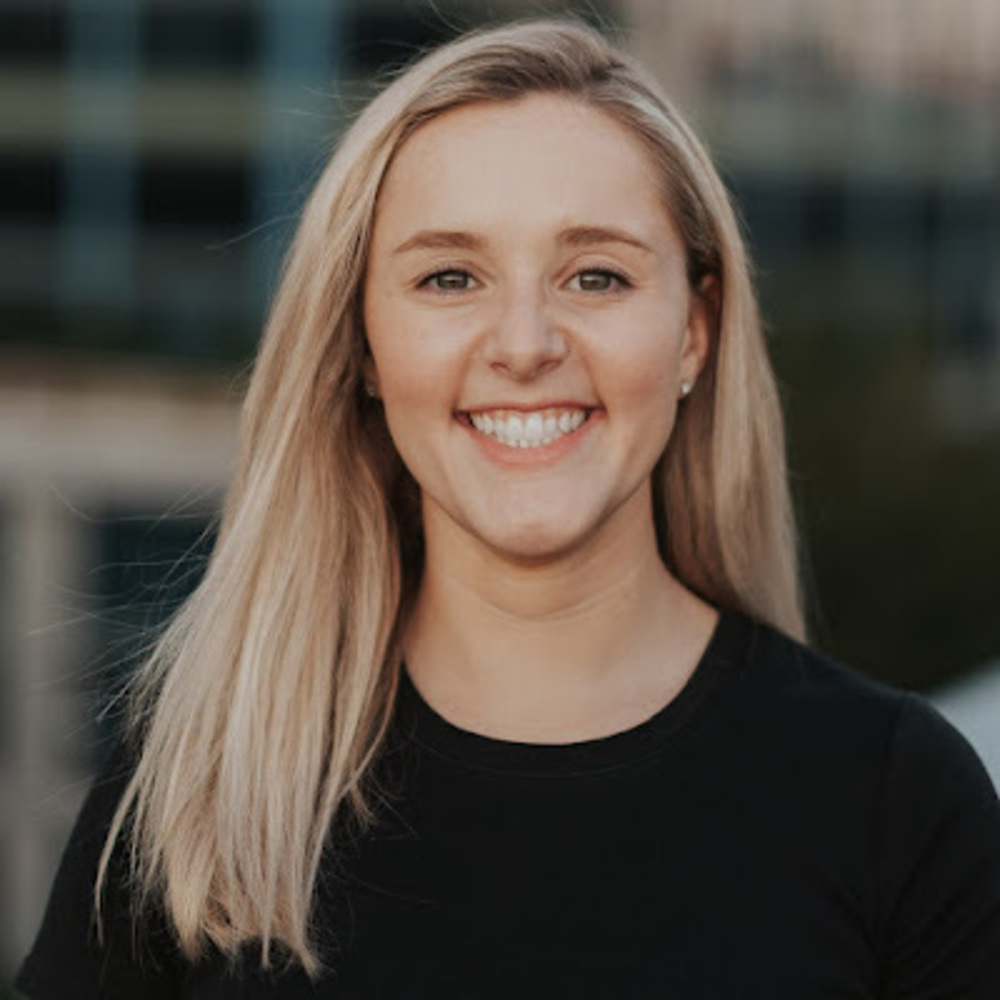 Meet your Posher, Thea